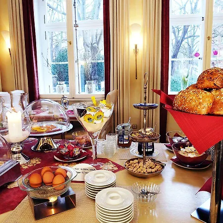 Hotel Zur Fuerstabtei 3*