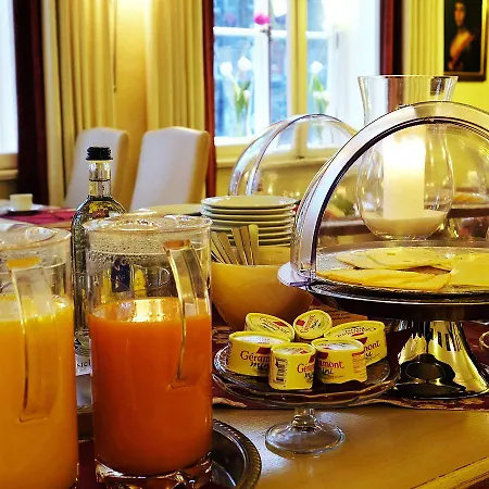 Hotell Zur Fuerstabtei 3*