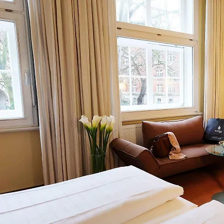 Zur Fuerstabtei Hotel Herford