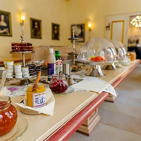 Zur Fuerstabtei Hotel 3*