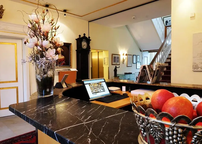 Hotel Zur Fuerstabtei 3*